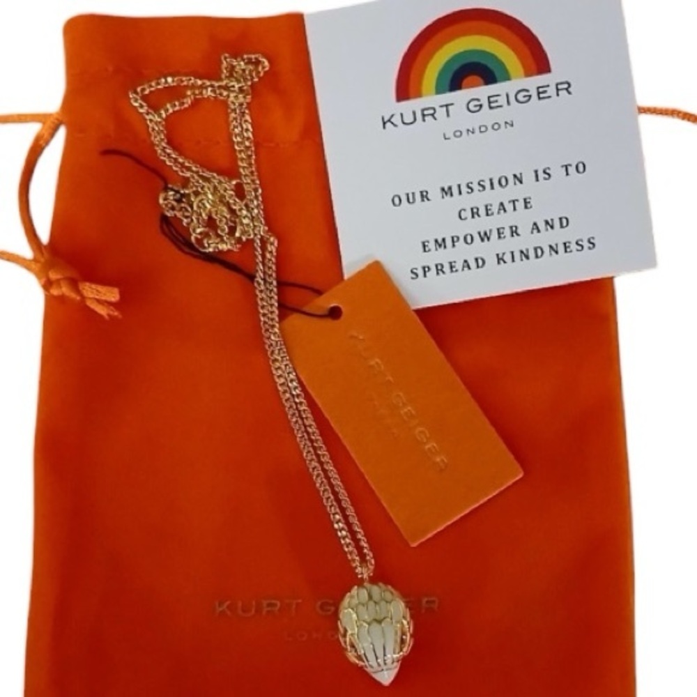 Kurt Geiger NWT White Enamel Gold Raven Eagle Head Necklace with Dust Bag - Picture 1 of 4